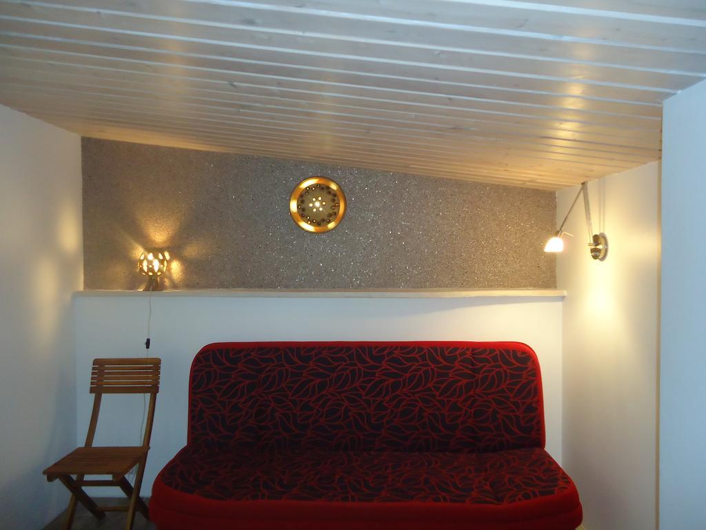 Homestay Roja Wilna Exterior foto
